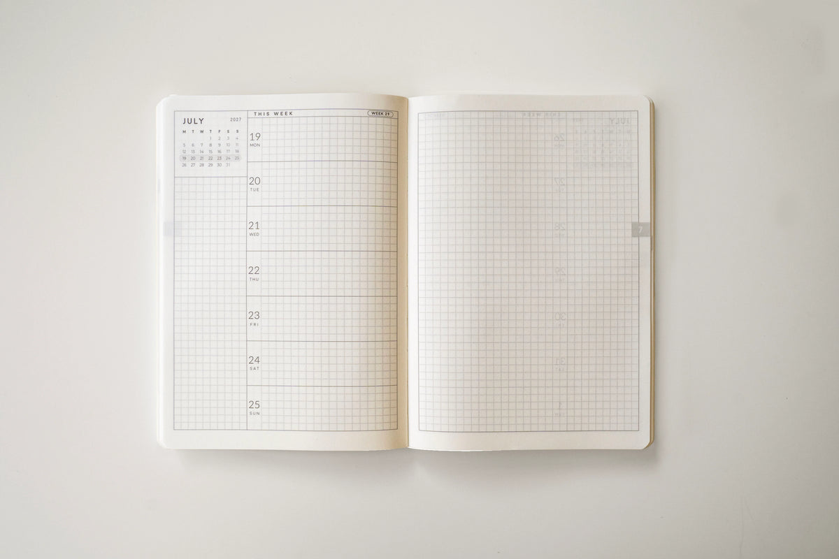 Aura Estelle 2027 Weekly Horizontal A5 Magnet Planner - PRE-ORDER