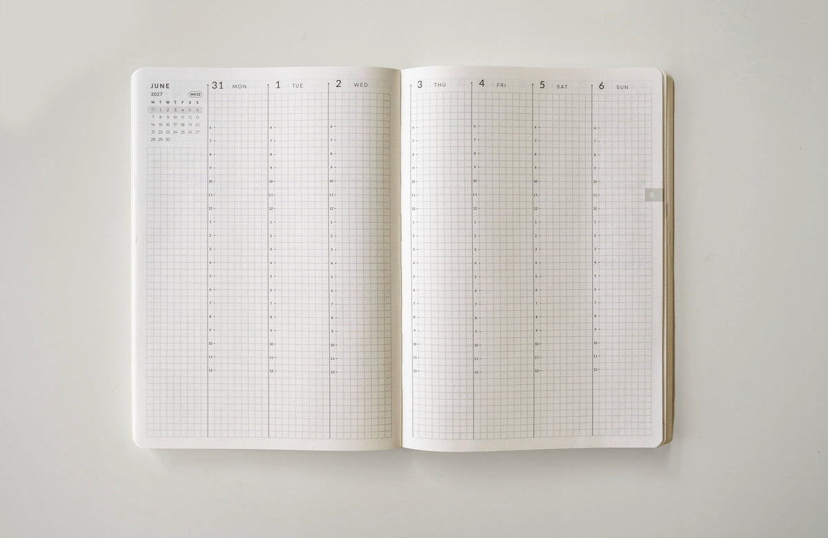 Aura Estelle 2027 Weekly Vertical A5 Magnet Planner - PRE-ORDER